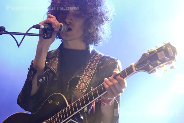 TEMPLES - 2016-06-18 - NOISIEL - La Ferme du Buisson - Scene Auvent - James Edward Bagshaw